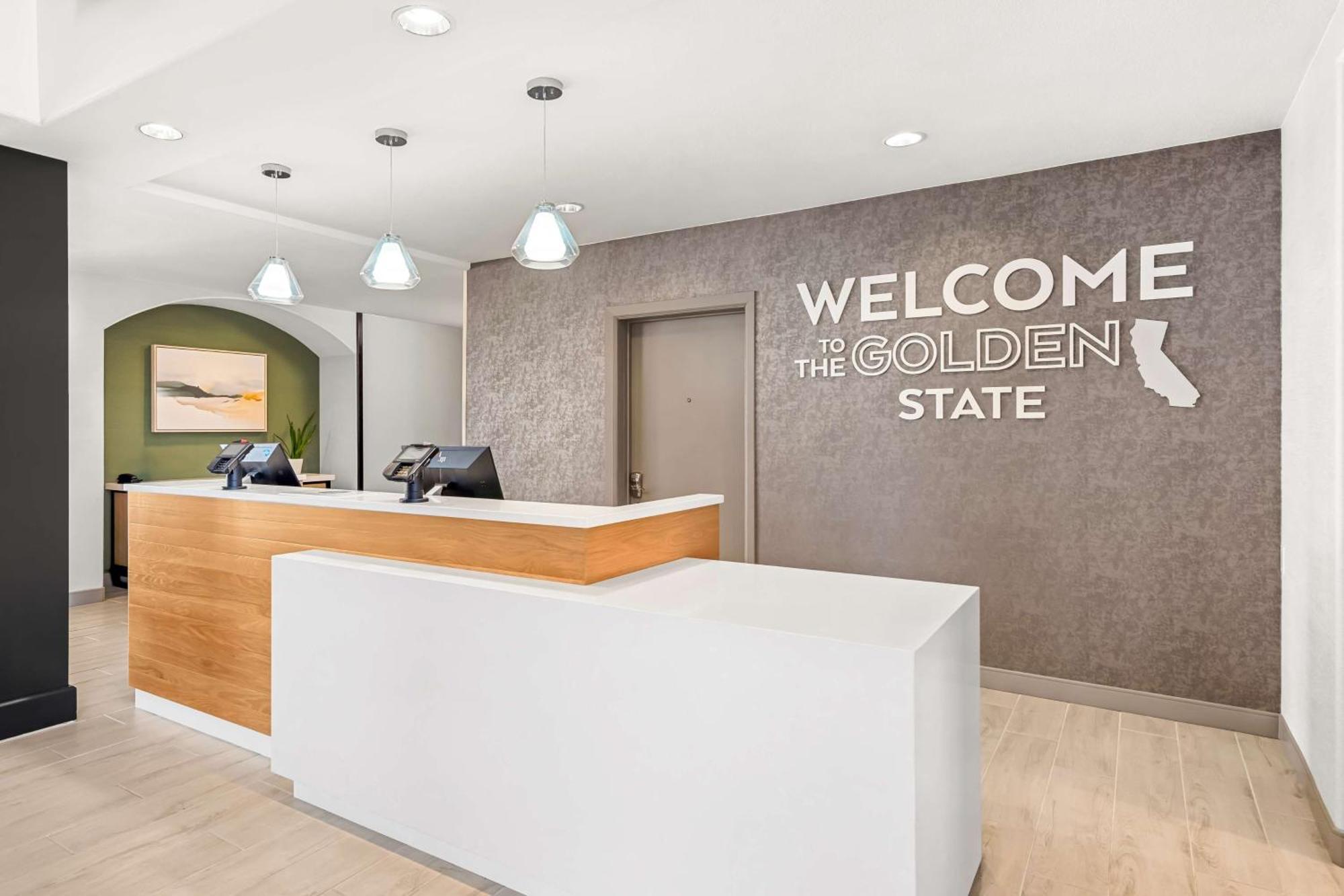 Hampton Inn Morgan Hill Eksteriør bilde